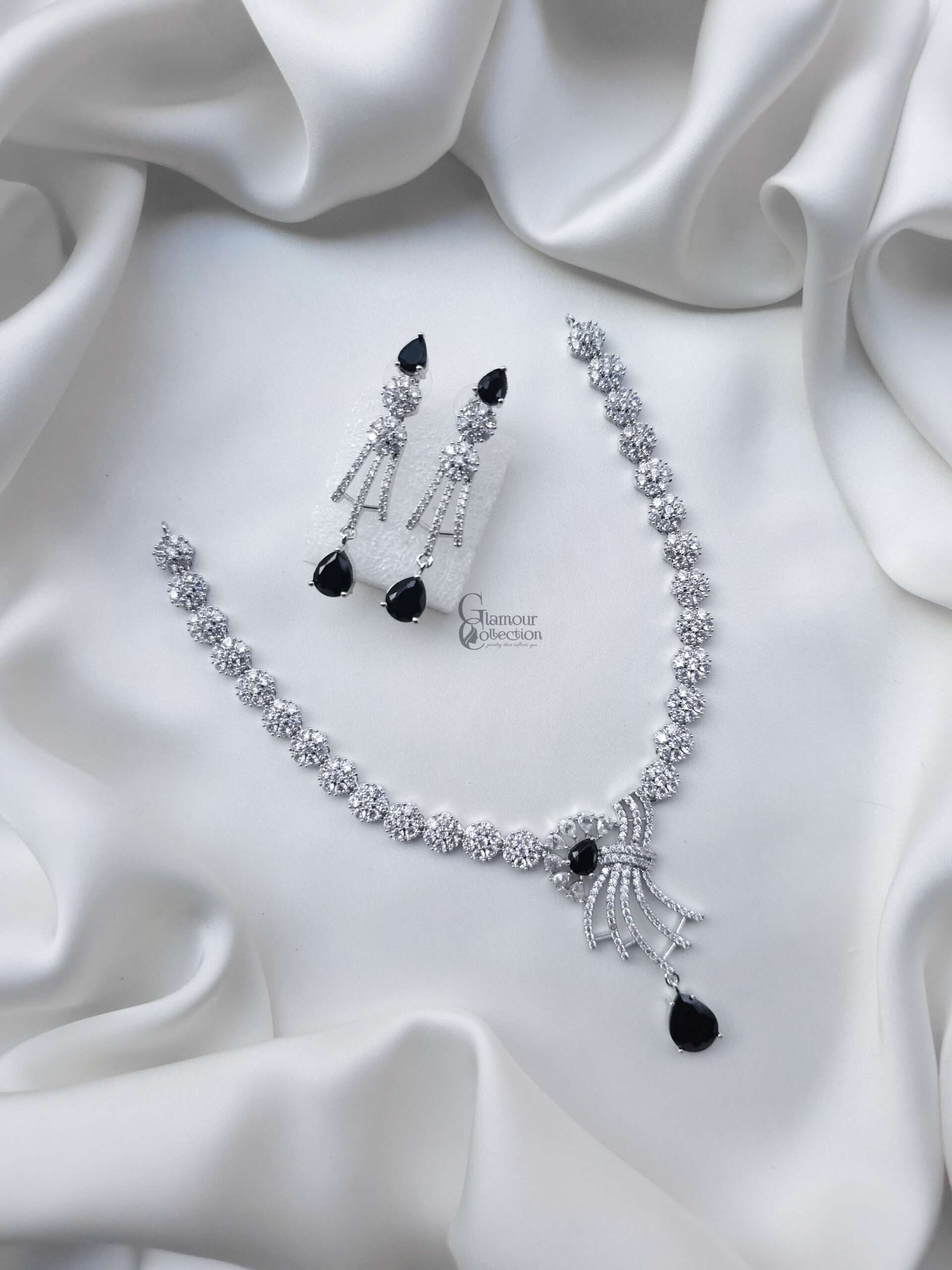 Necklace Set 8