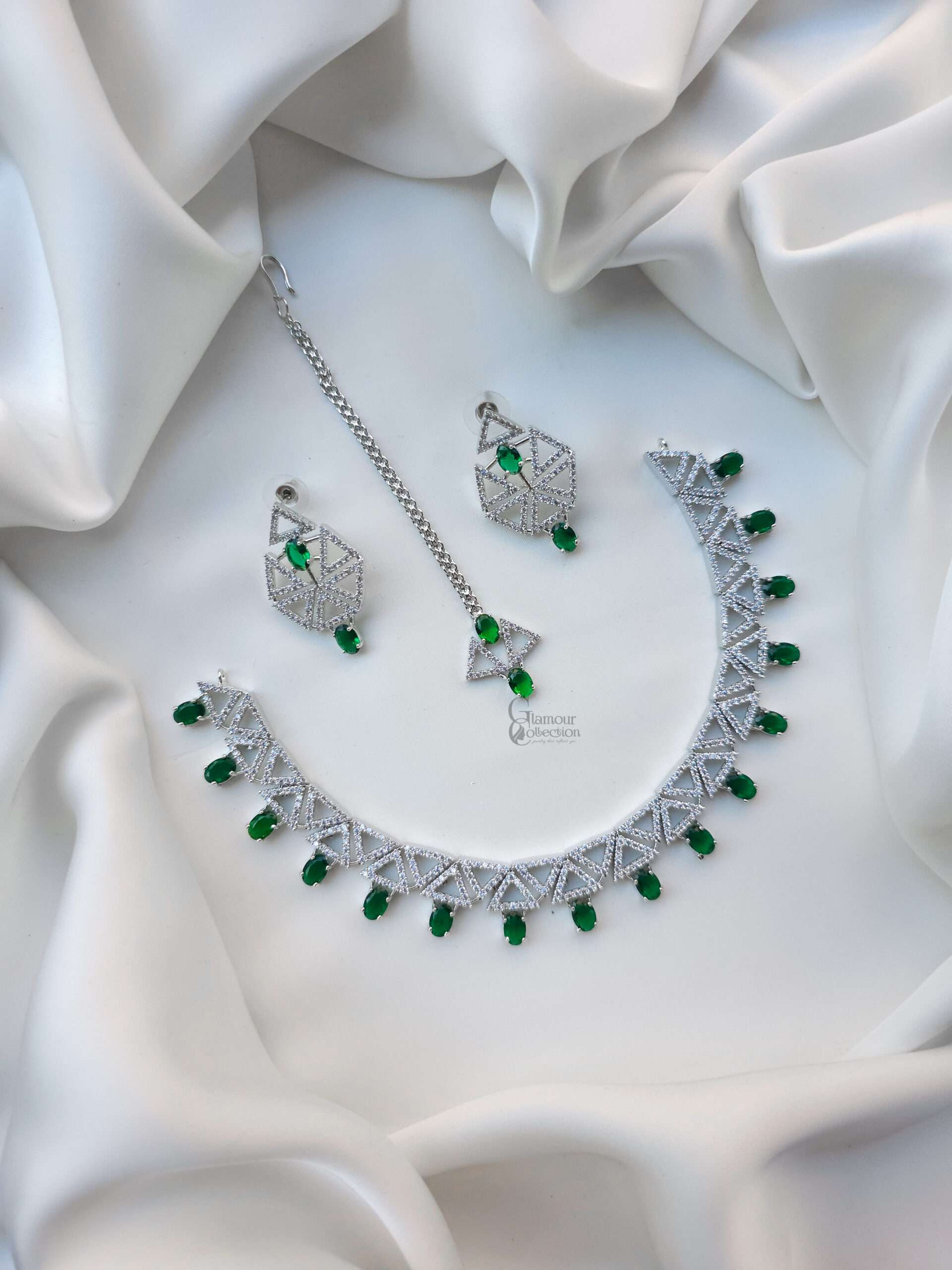 Necklace Set 9 - Image 3