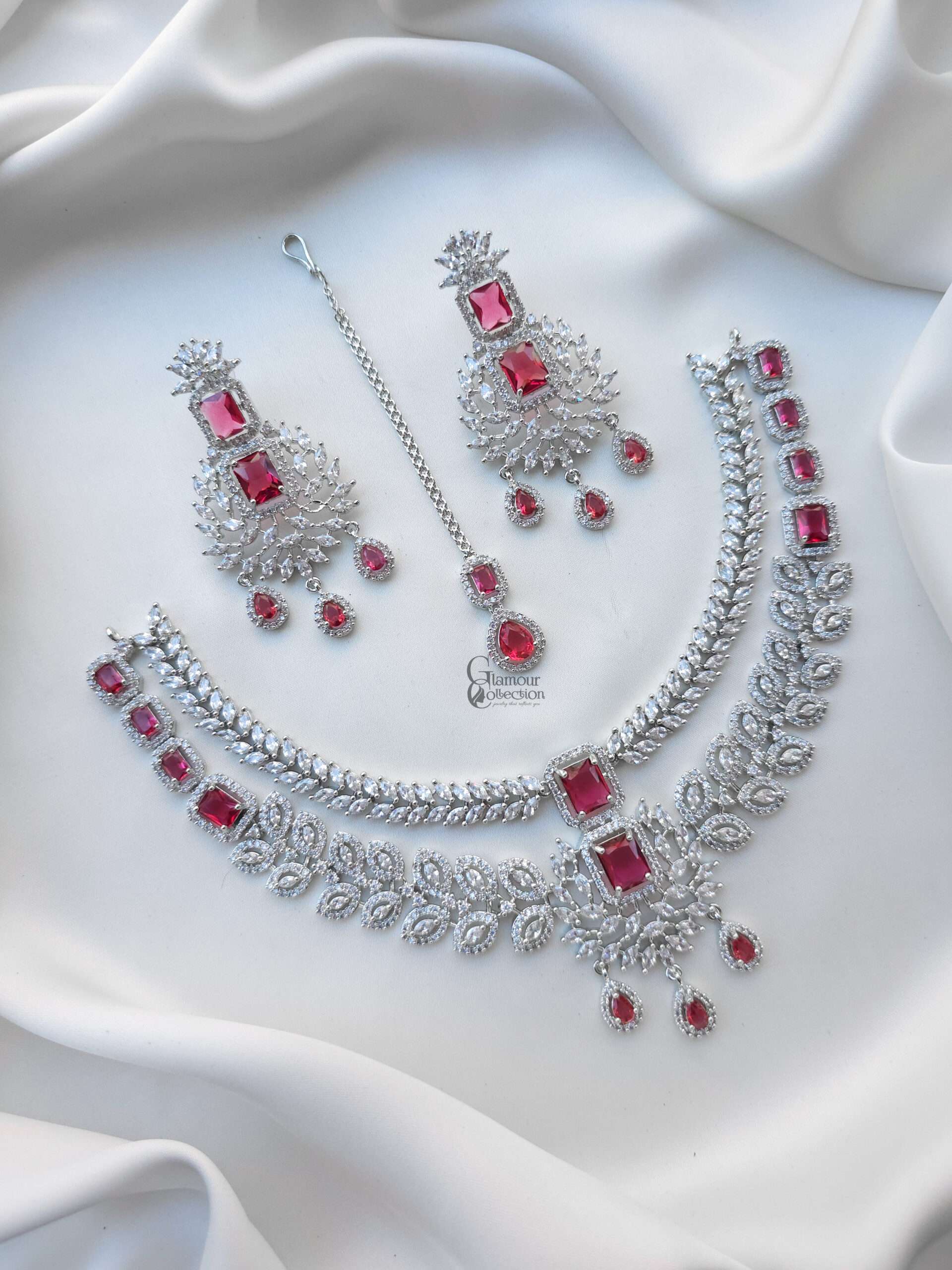 Necklace Set 10 - Image 3