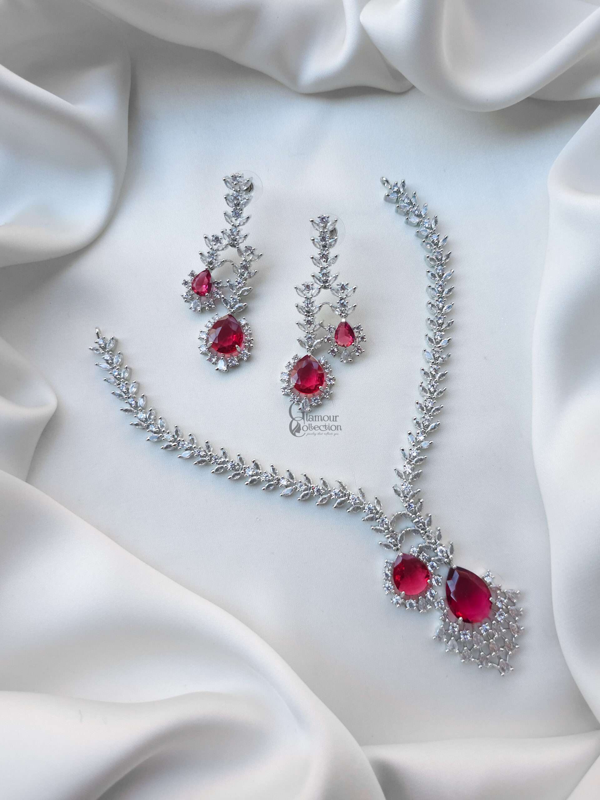 Necklace Set 3 - Image 3