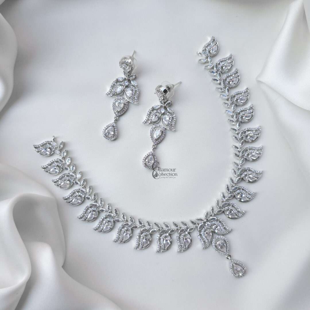 Necklace Set 6