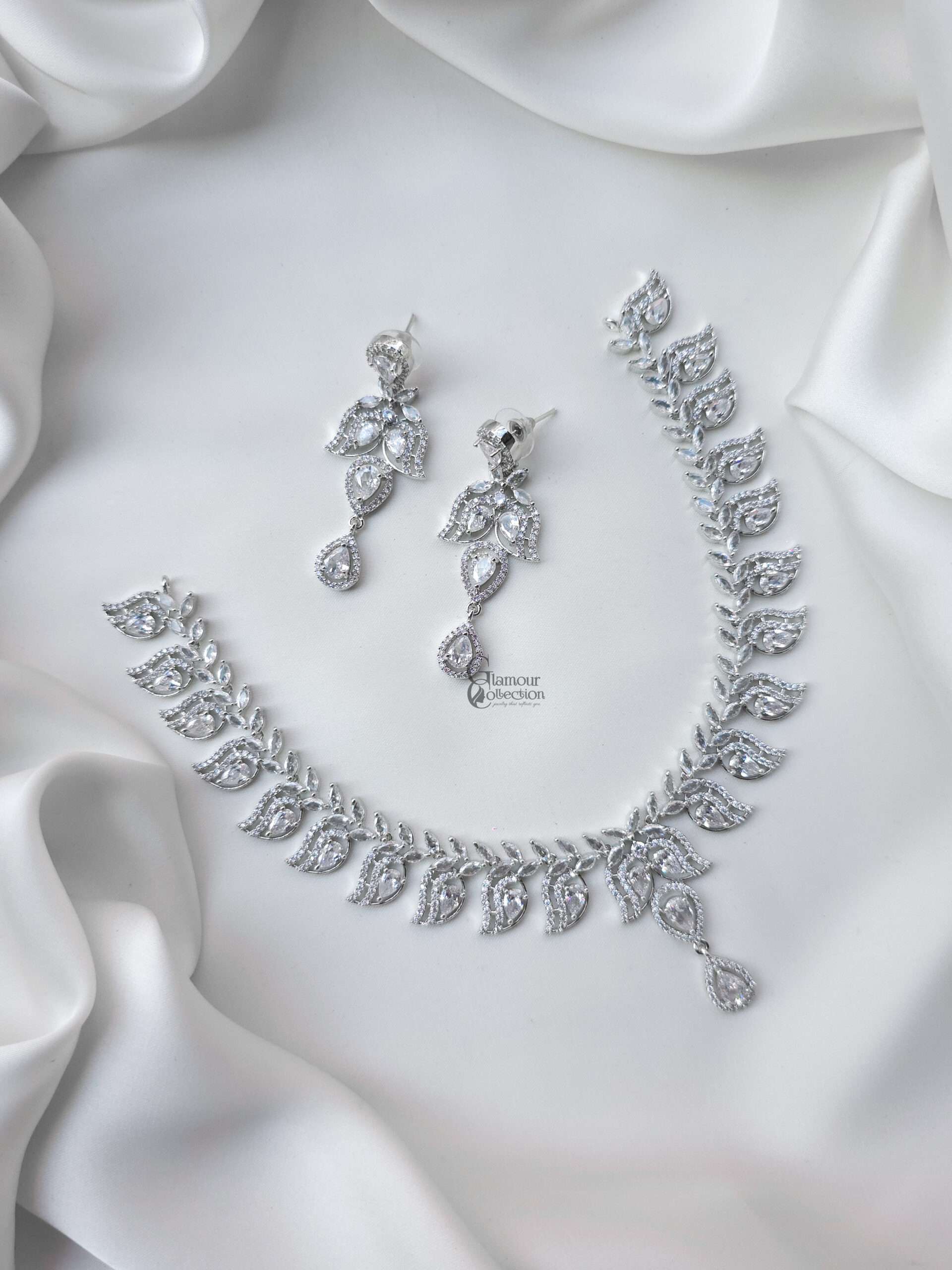 Necklace Set 6