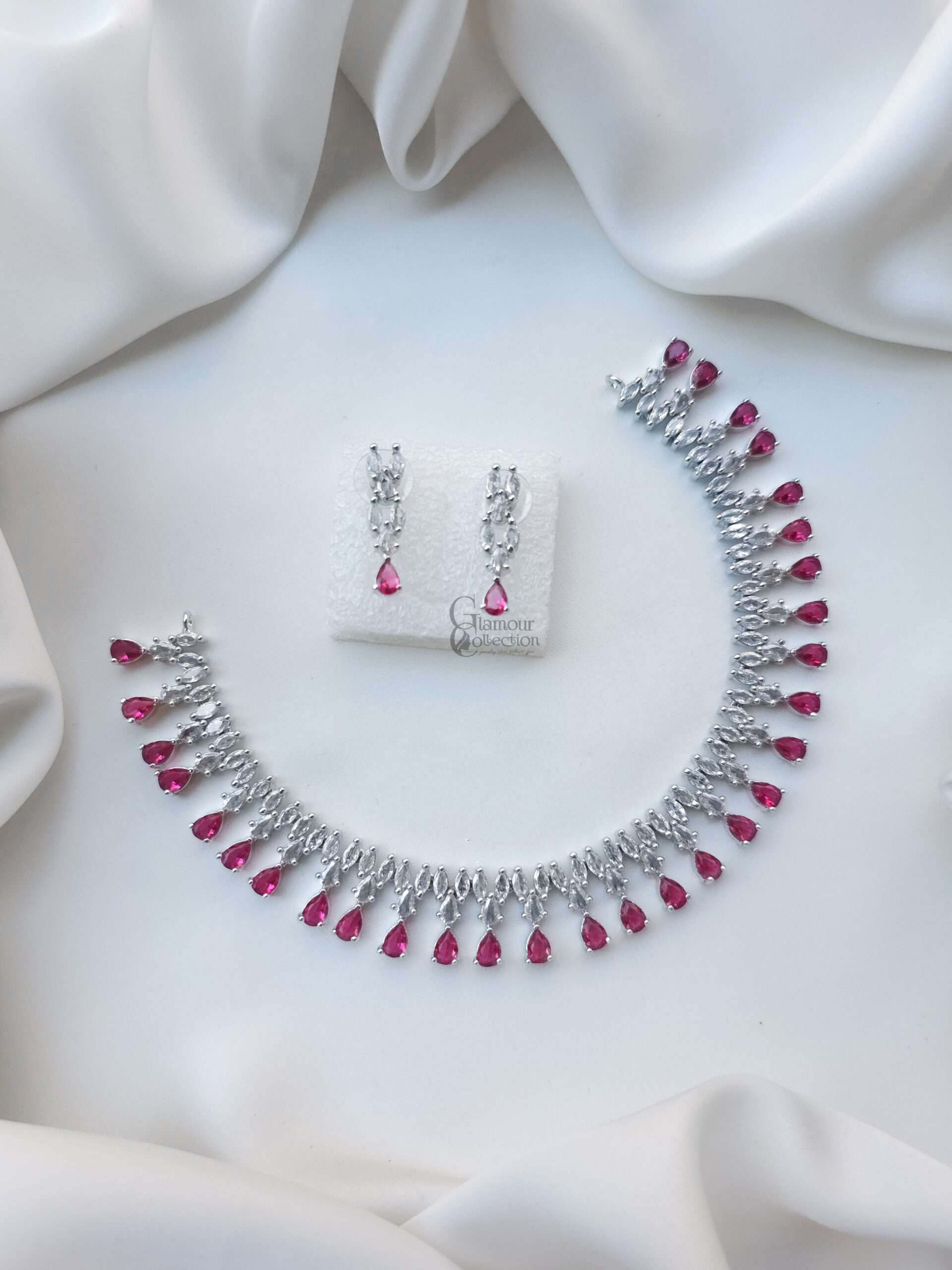 Necklace Set 2 - Image 5