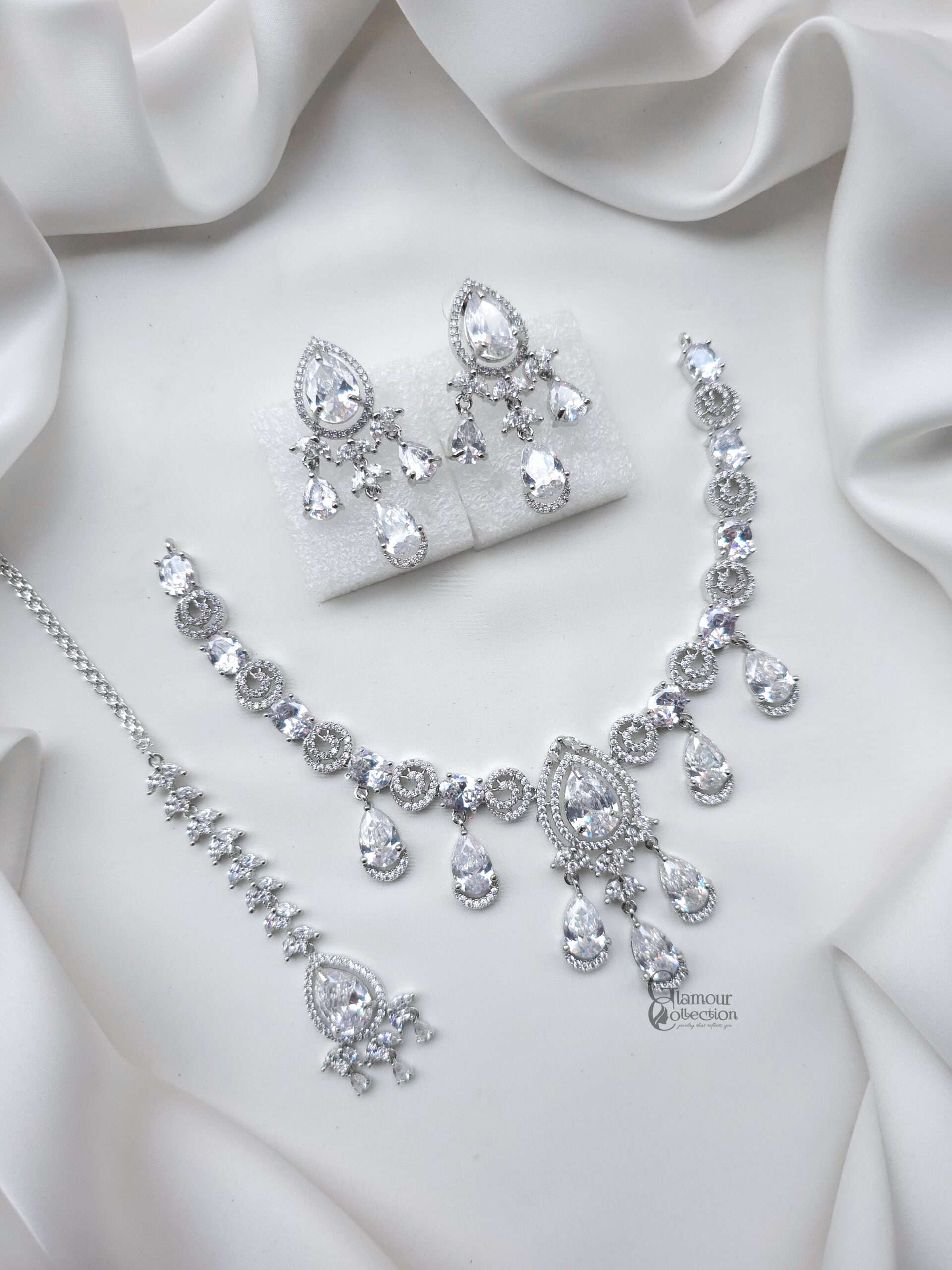 Necklace Set 1 - Image 4