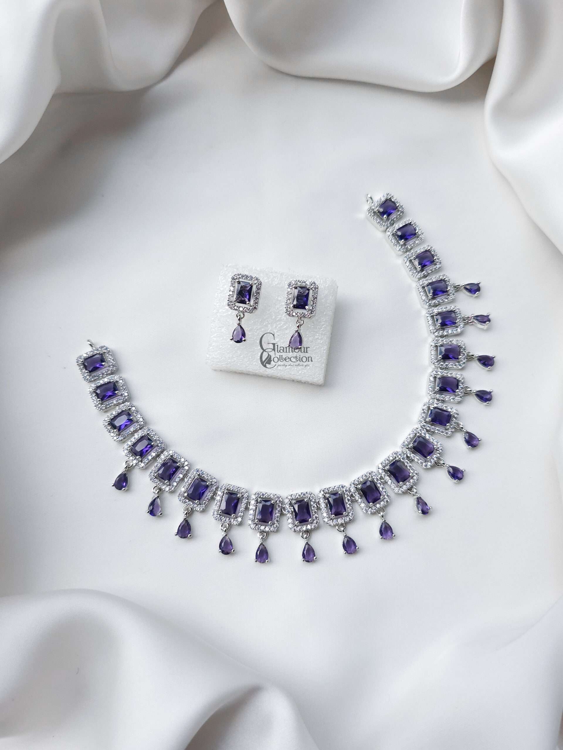 Necklace Set 11 - Image 6
