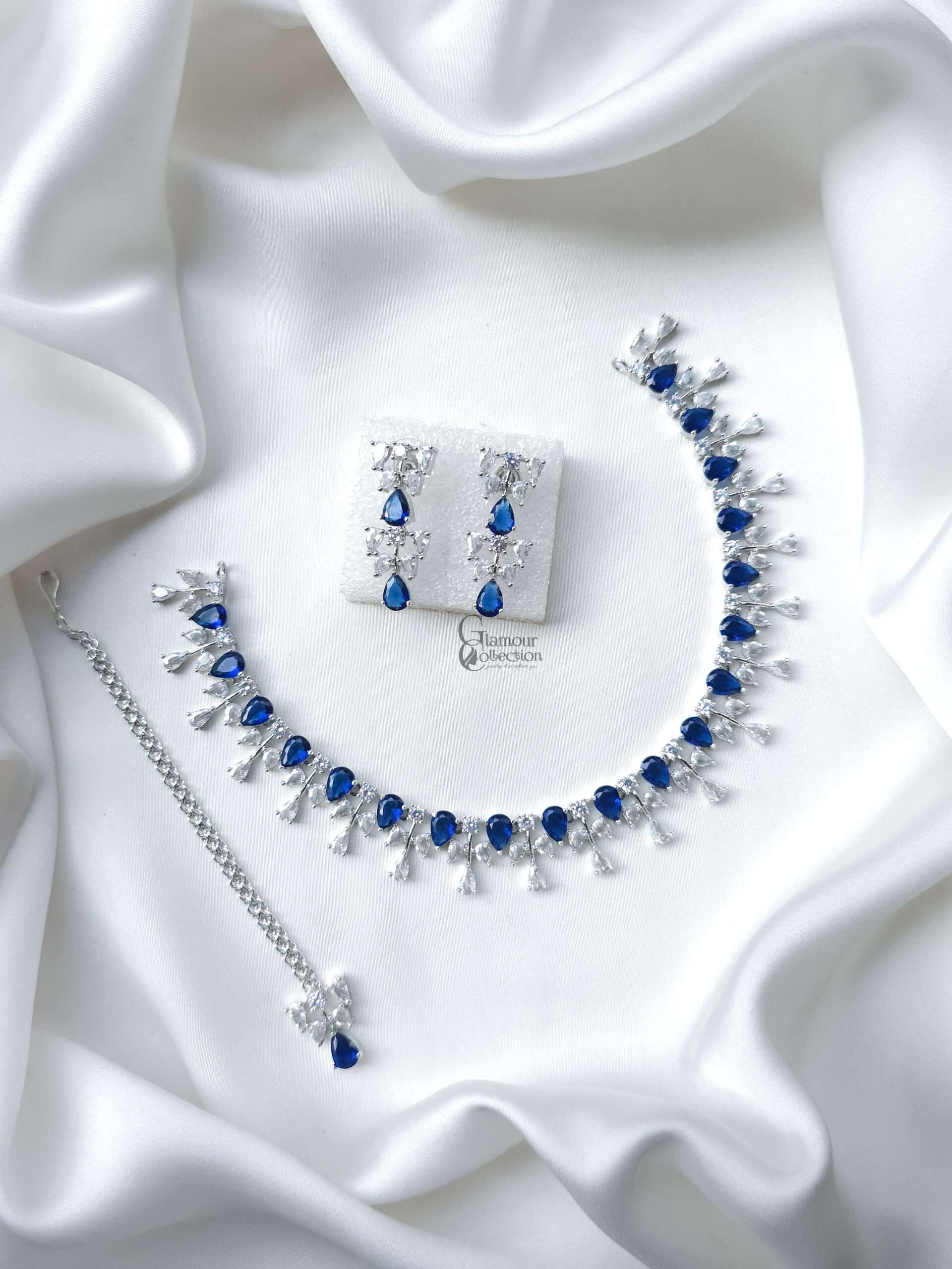Mystique Glow Diamond Cut Set - Image 2