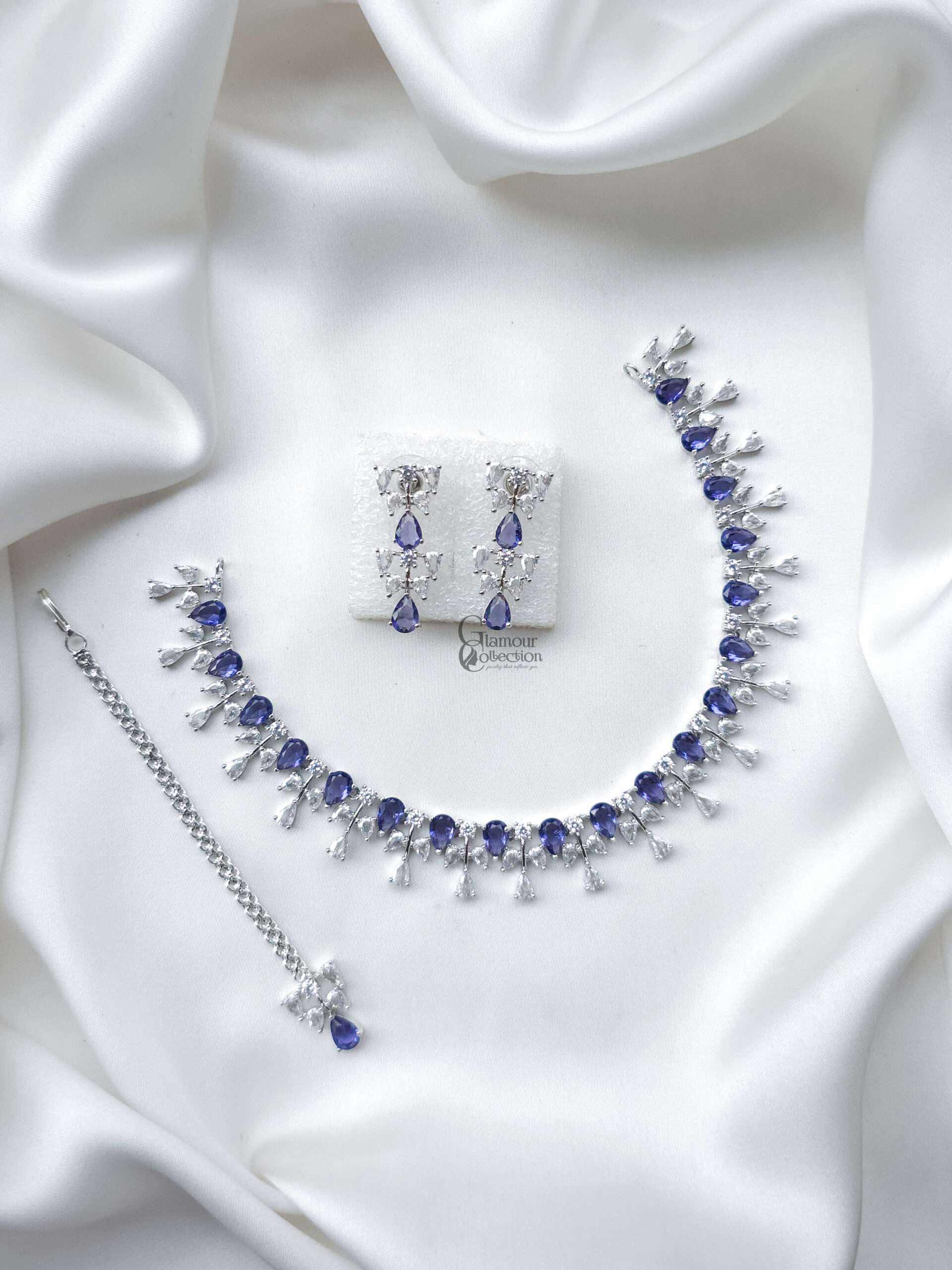 Mystique Glow Diamond Cut Set - Image 4